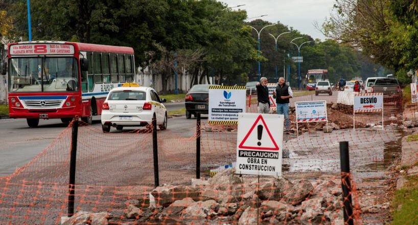 El Municipio avanza en la reparación de la avenida Juan B. Justo y seguirá con Francisco de Aguirre, Siria y Belgrano