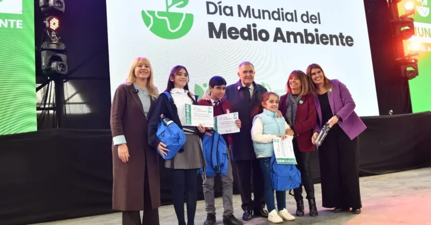 Jaldo tomó juramento a 3.800 alumnos por el Día Mundial del Medio Ambiente