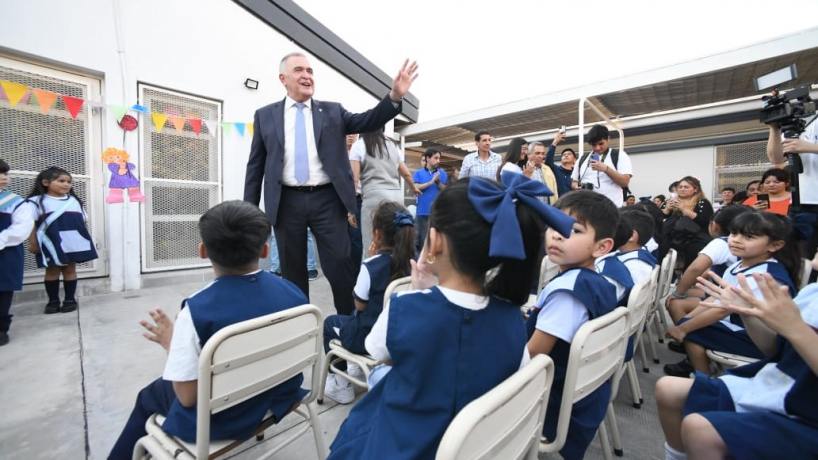 «Saneamos las cuentas para priorizar la educación»: Jaldo inauguró el nuevo edificio del nivel inicial en la Escuela Thames