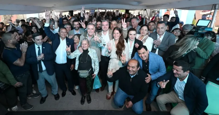 Osvaldo Jaldo recibió el apoyo de la comuna Cebil Redondo