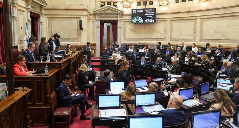 Nueva paliza al Gobierno de Milei: el Senado rechazó los vetos al financiamiento al Garrahan y Universidades