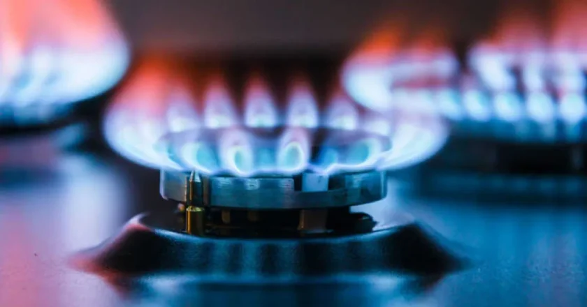 El Gobierno aumenta los subsidios al gas por el impacto de la guerra en Medio Oriente