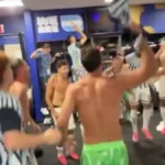 El eufórico festejo de los jugadores de Argentina tras el pase a cuartos