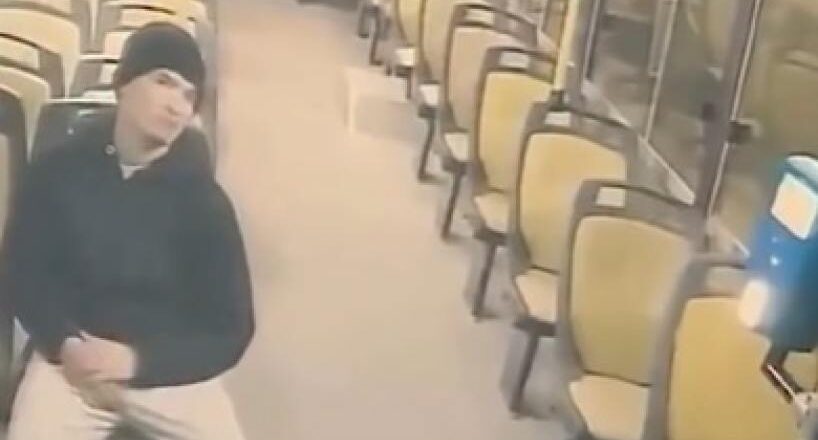«Es el Colorado»: video, nuevas imágenes del brutal ataque en un colectivo de Tucumán