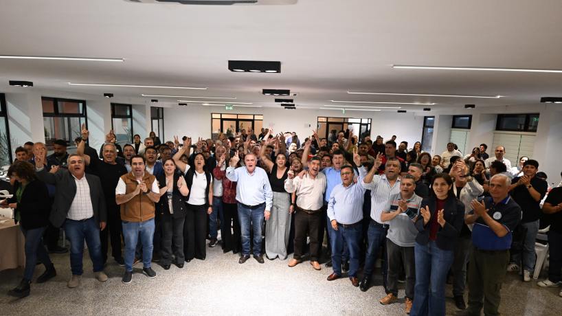 «Tenemos que sostener el proyecto»: Jaldo acelera la unión del peronismo en el sur tucumano