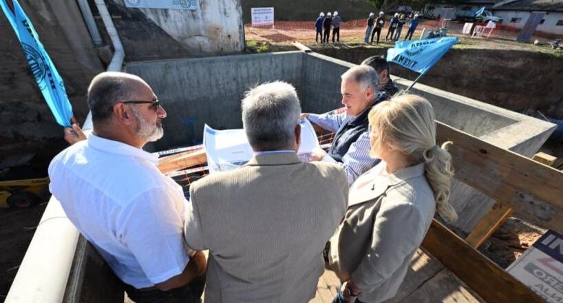Jaldo y Chahla supervisaron las obras de renovación de las válvulas del Acueducto El Cadillal