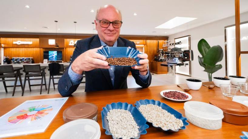 Martín Cabrales: «La primera cosecha de café en Tucumán va a sorprender por la calidad»