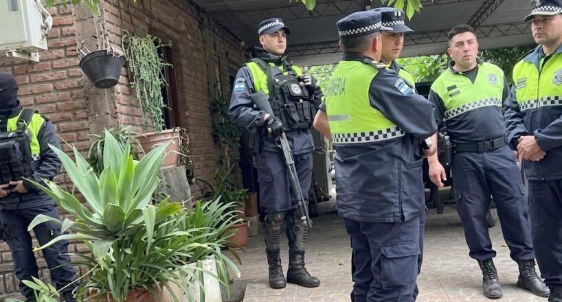 «Debajo de la cama»: los detalles del horror este lunes en una vivienda de Graneros, en el sur de Tucumán